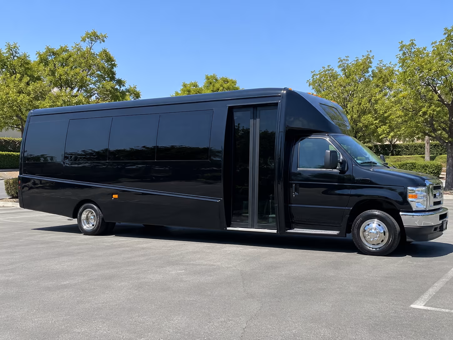 charter buses for large downey prom groups and school events