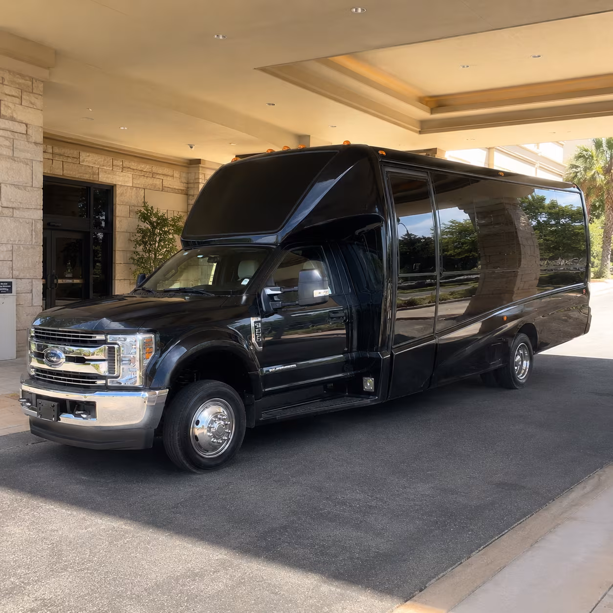 party buses to the kia forum and hollywood bowl shows