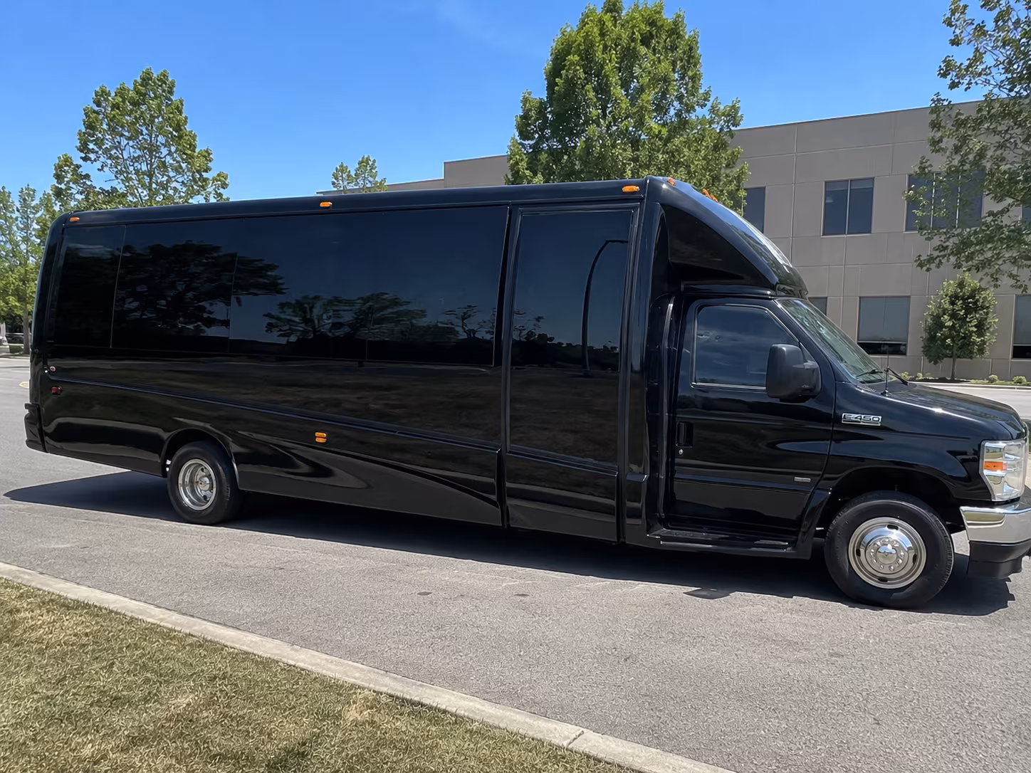 quincea n era sweet 16 party bus rental